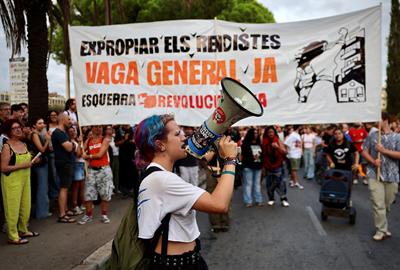 La vaga general per l’habitatge es farà l’11 de novembre: ”Lluitarem i aquesta vaga la guanyarem”. ACN
